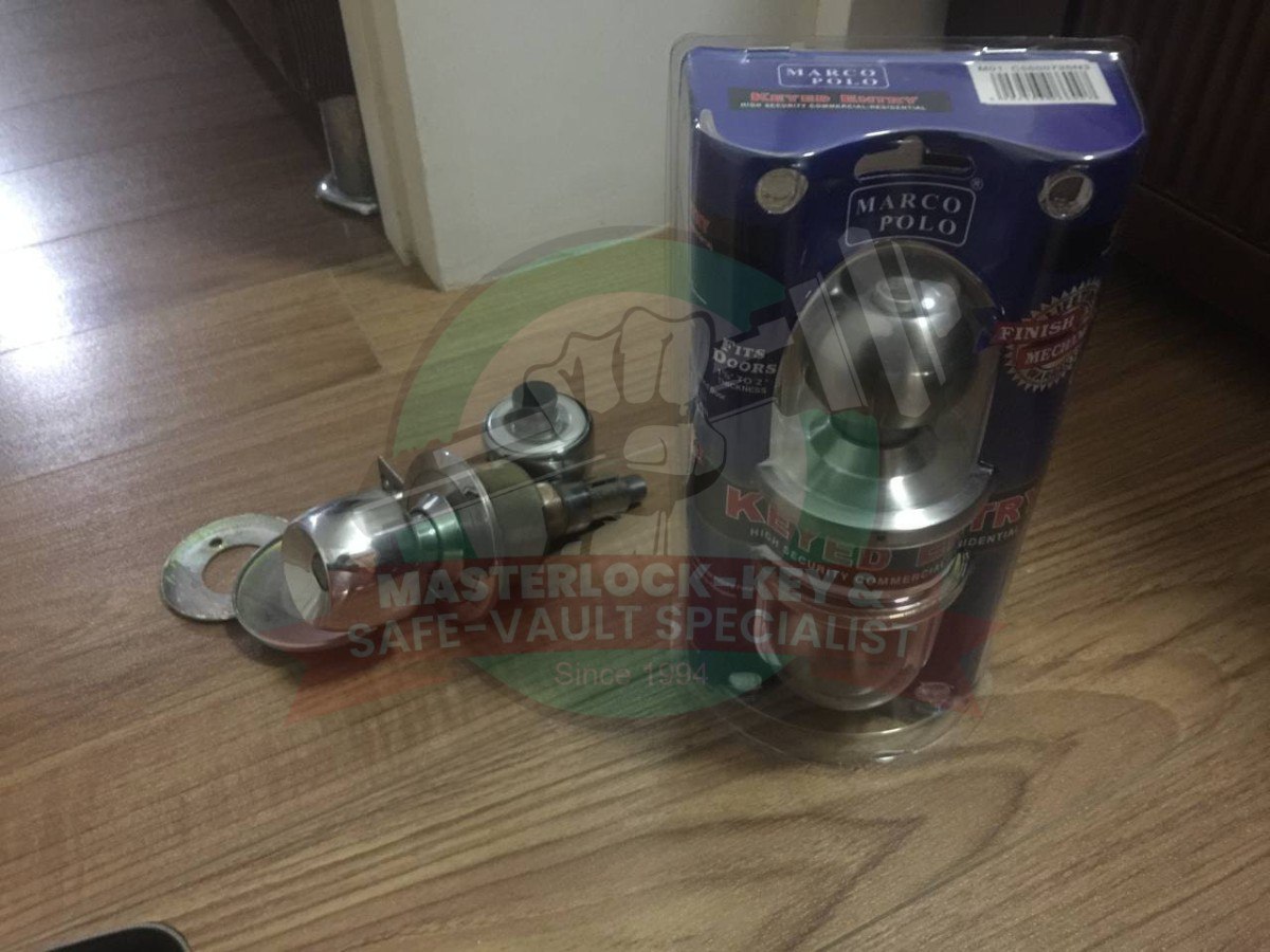 Locksmith Services 9